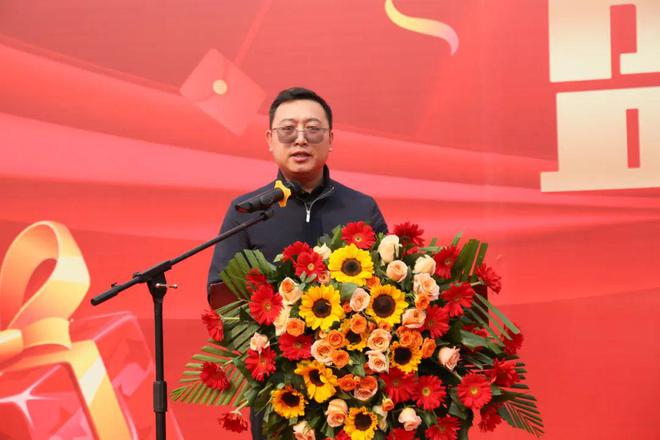 星空体育：岱银集团壹加（云南）服饰有限公司开业智能化服装产业园项目良好开局(图3)