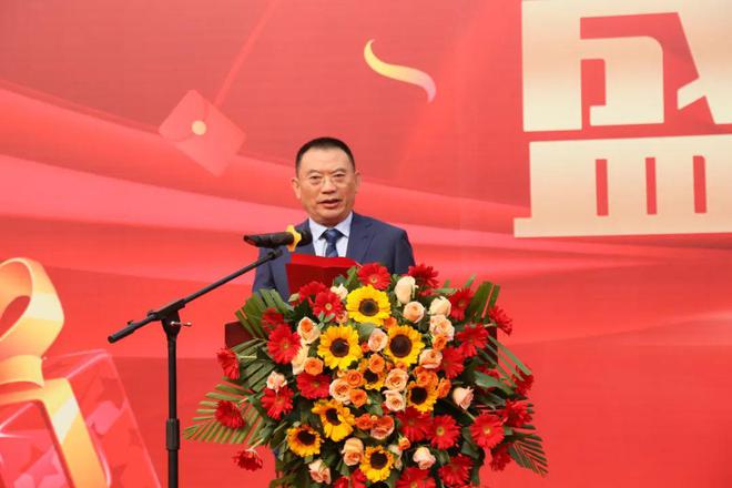 星空体育：岱银集团壹加（云南）服饰有限公司开业智能化服装产业园项目良好开局(图1)