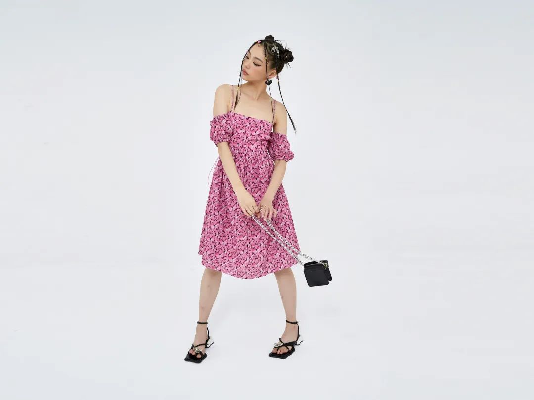 星空体育：绍兴服装展展商秀 新艾迪集团(图1)