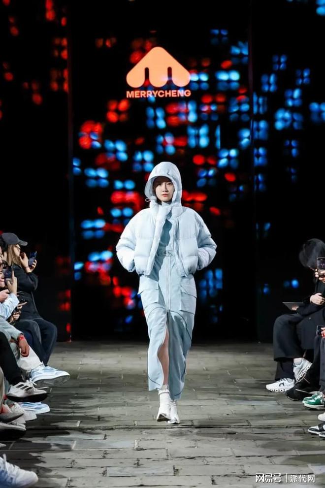 星空体育平台：又一抖音女装TOP商家爆了！(图5)