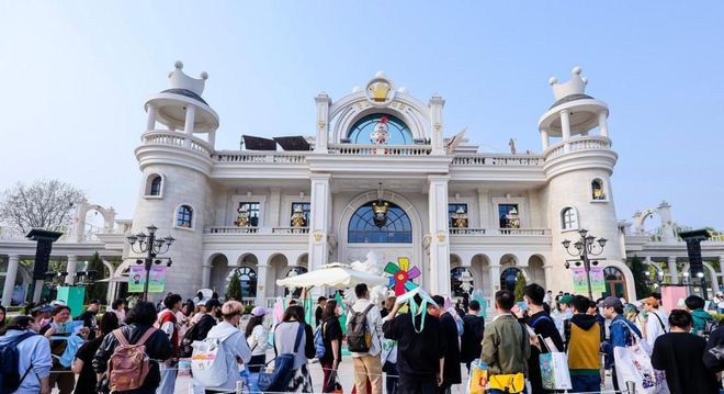 消费者想要更多LABUBU泡泡玛特想要更多消费者 财报观察(图6)