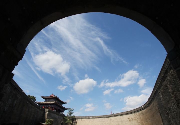 星空体育：水筑千年韵太极一城春——不一样的广府古城(图2)