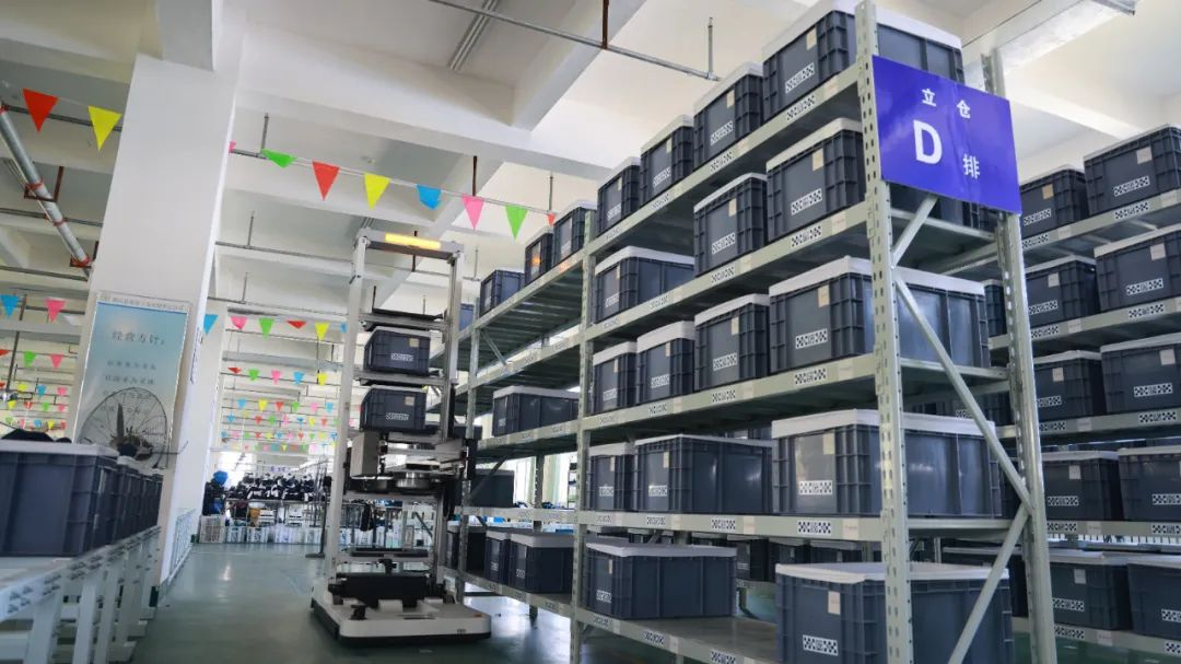 精河产业“变形计”：老工厂玩5G 土特产变潮品(图1)