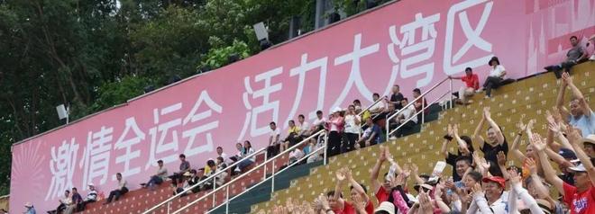 星空体育平台：“死亡芭比粉”全运会礼服为何“如此之丑”？(图14)