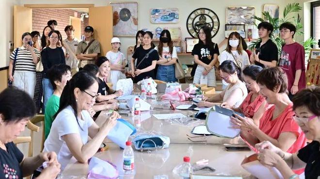 香港大学生在长宁的一天……(图2)