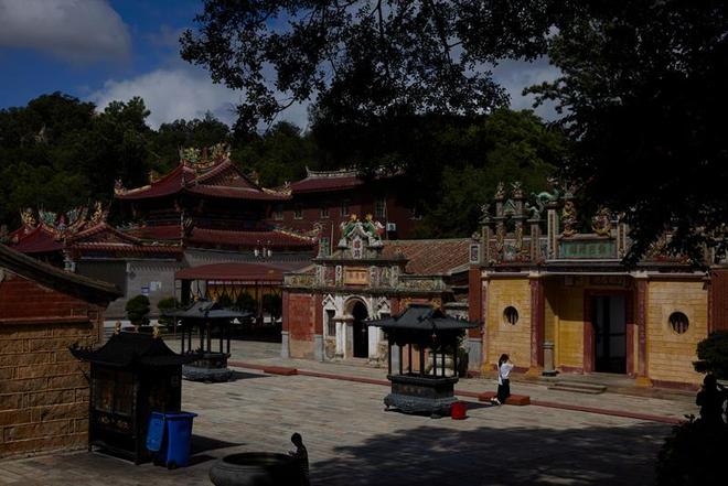 星空体育平台:声势浩大的开渔节传统味道足泉州八百年渔港已悄悄变样(图5)