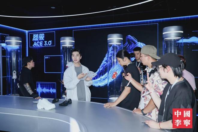 星空体育平台：现象级营销方印新章：中国李宁打破定式定义时尚运动新坐标(图13)