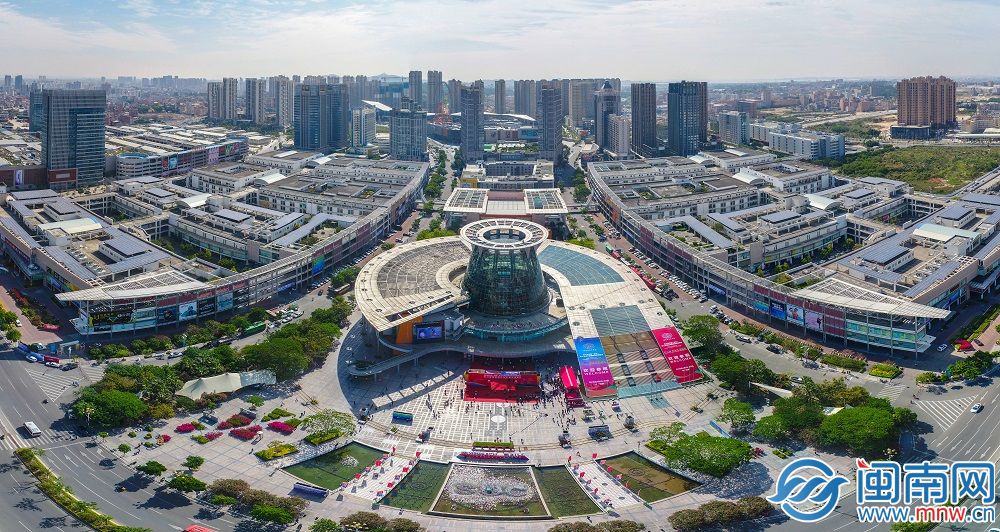 一个产业 共富一方丨石狮：衣被天下“织”就共富蓝图(图1)