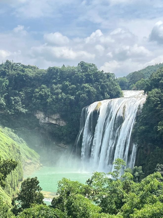 【2024贵州五日游爆款攻略】纯玩团价格全解析！本地导游带你玩转(图2)