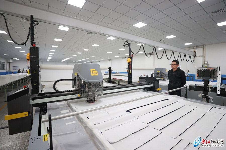 星空体育平台：信息化建设