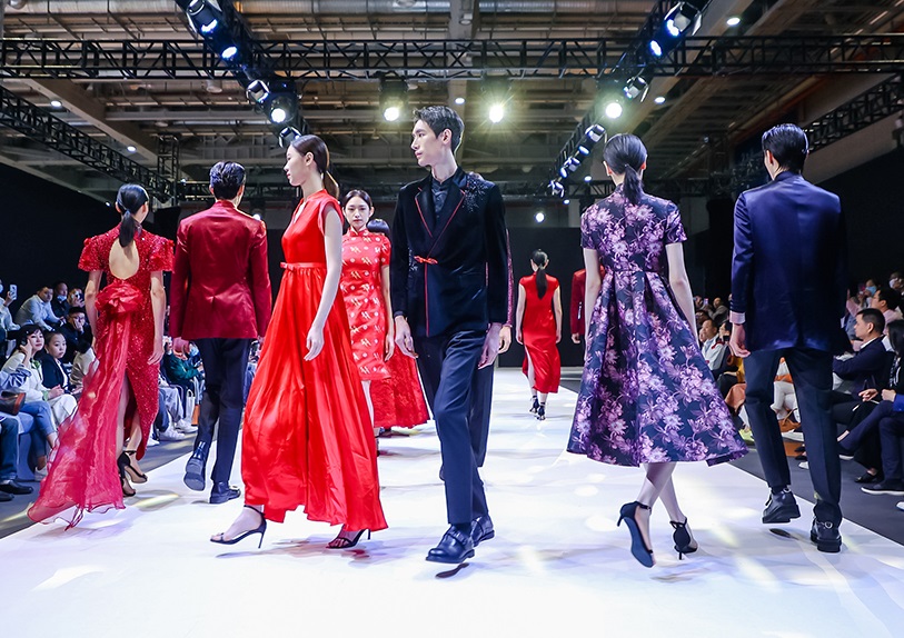 星空体育平台：中央纪委国家监委：中央八项规定必须一抓到底毫不松懈