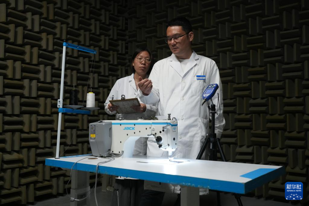 星空体育:决胜“十四五” 打好收官战|一家民营企业的“中国智造”之路(图2)