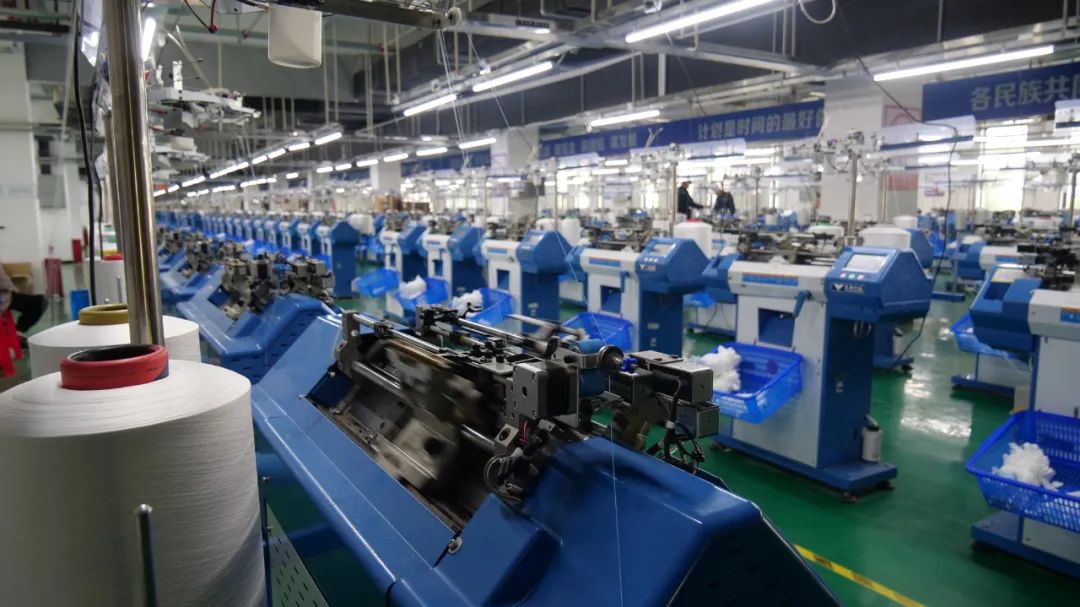 星空体育平台：一周盘点红豆股份近一周跌240% 近一个月涨3211%