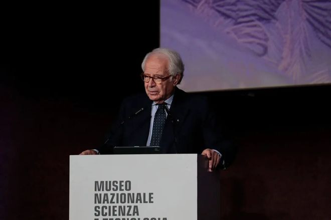 跨越55载两种“尺度”在米兰同频：中意时尚共赴新未来(图5)