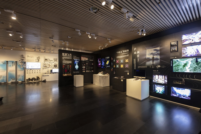 2025汉交会即将开幕打造城市嘉年华 超3000家中外企业见证“货到汉口活”