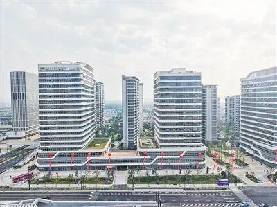 计划到2027年跻身GDP“万亿之城” 绍兴绘就“产城人文”融合发展新图景(图2)