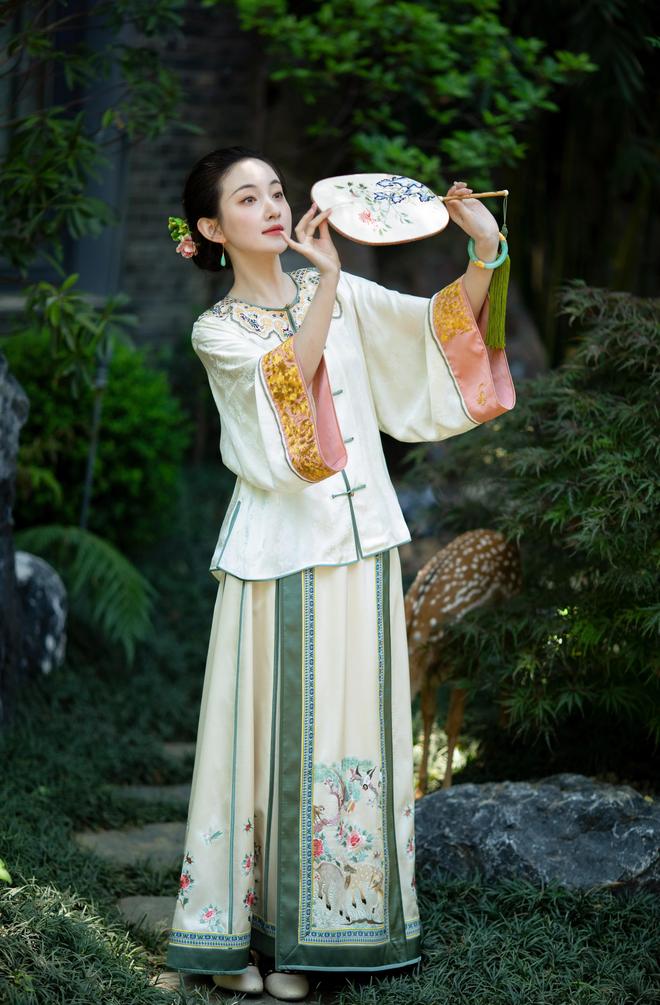 一城风絮织就中华服饰的传承与创新华章(图8)