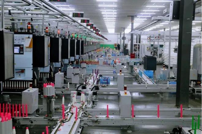 聚焦 从“流水线”到“定制线”纺织行业迎来数智蝶变(图2)