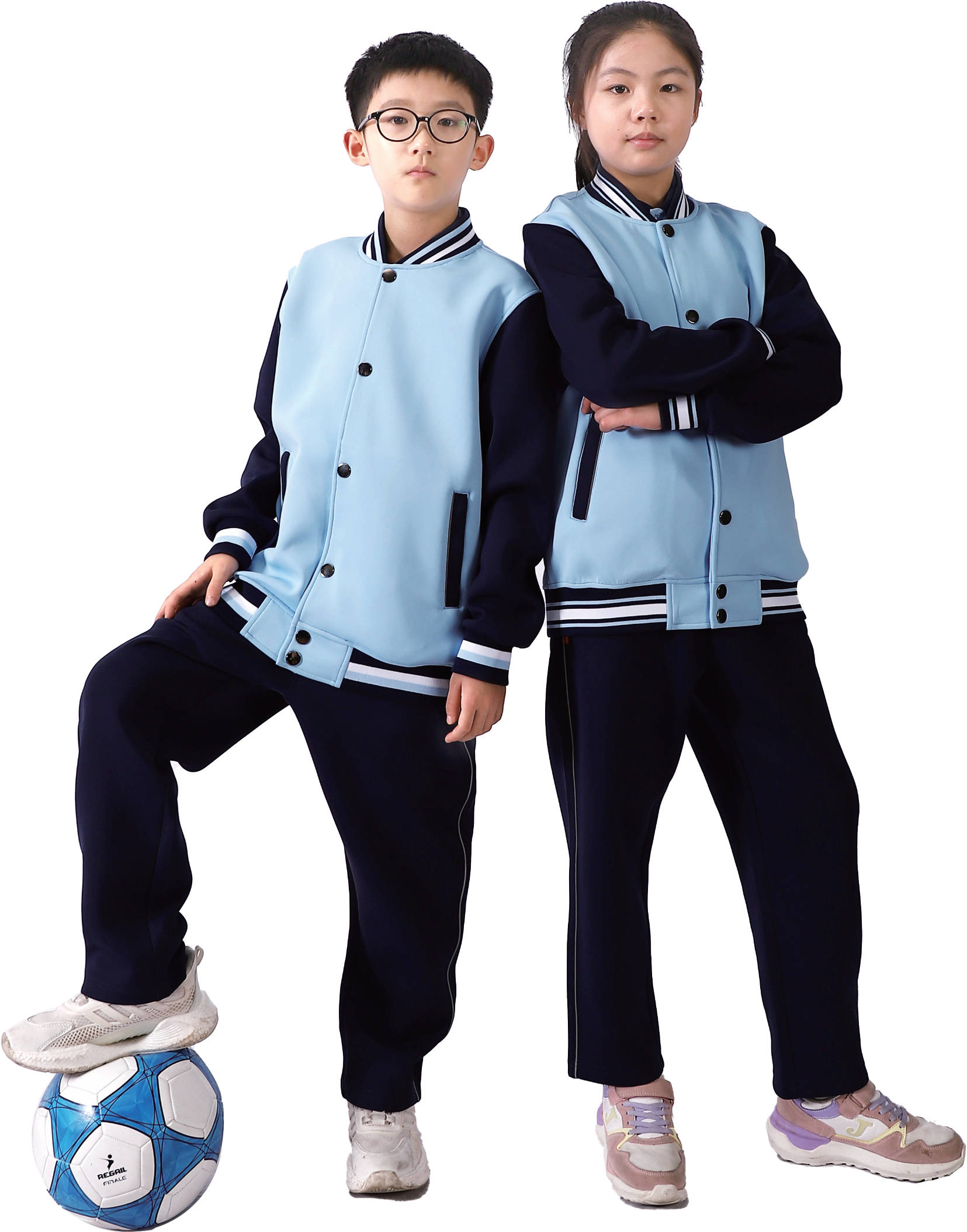 星空体育:校服定制认准校园博士中国十大校服品牌之列品牌定制实力强助力学子展现青春风采(图1)