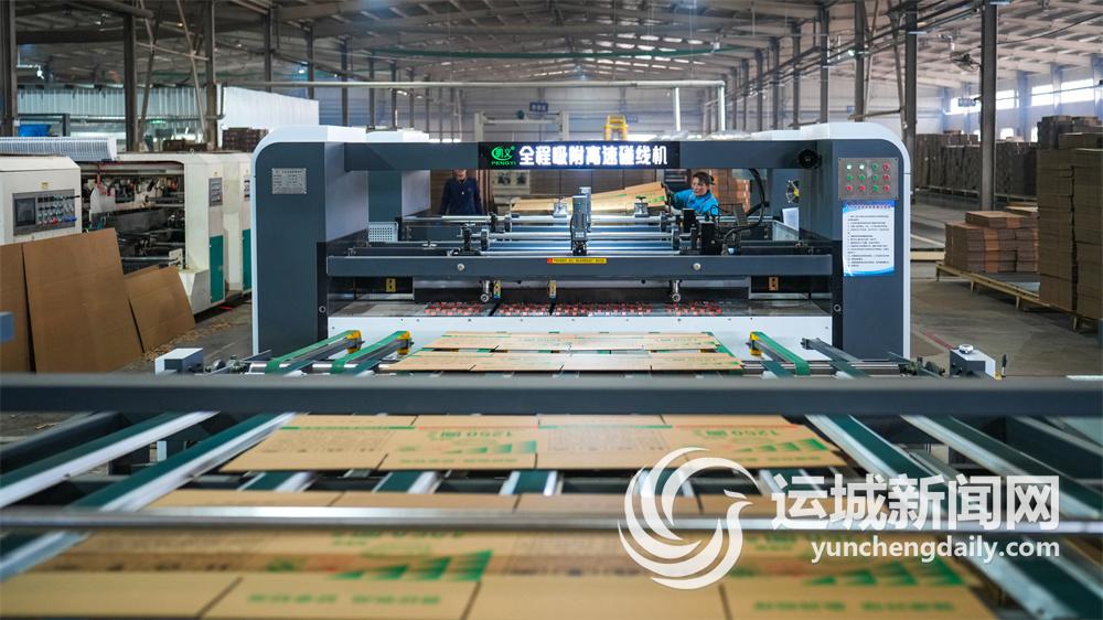 星空体育:纺织产业现状及市场规模、未来发展趋势调研分析2026