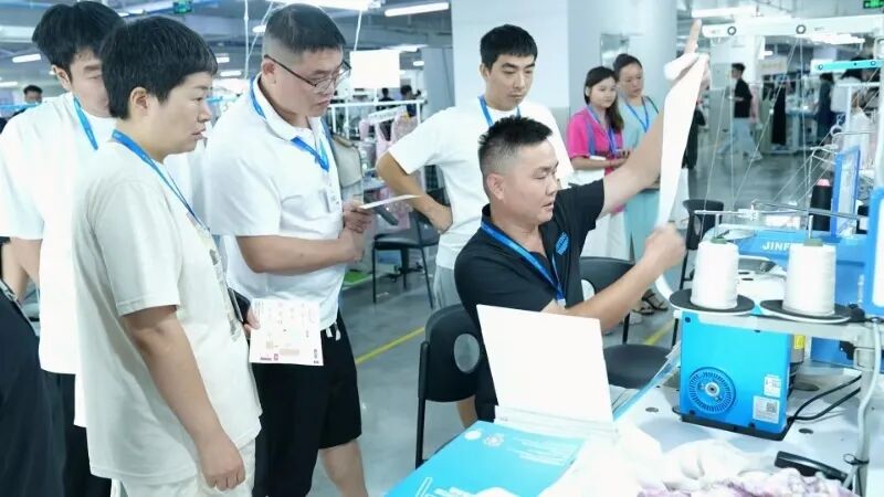 星空体育平台：赋能服装业焕新出海“SHEIN链”插上数智翅膀(图2)