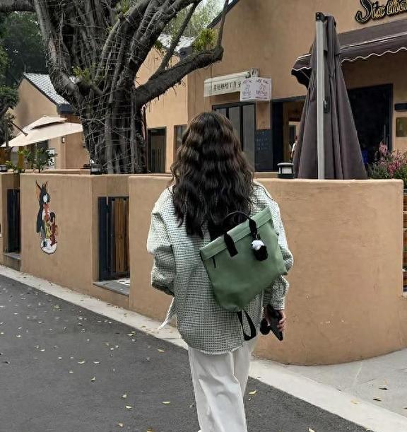 2024春天这几件衣服必火(图1)