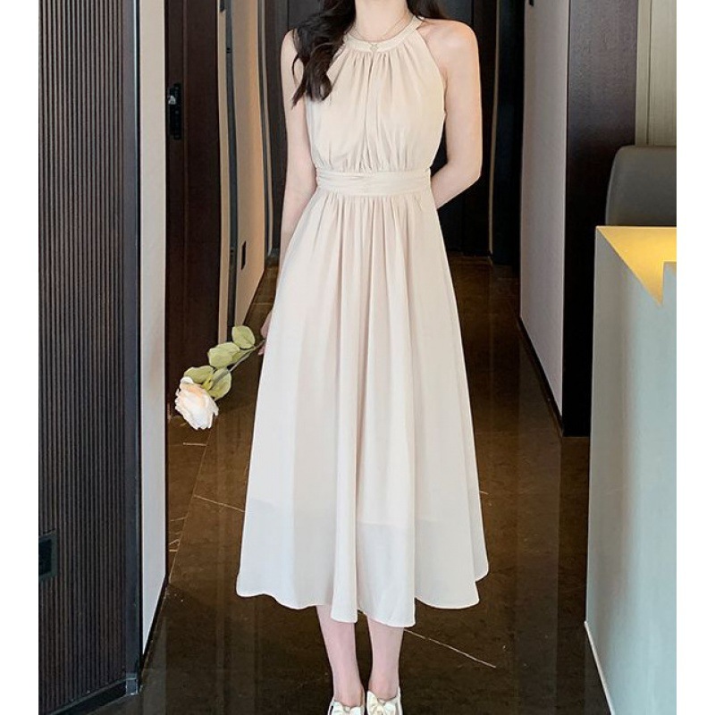 Angelababy26年首套高定曝光达成个人累计140套高定里程碑