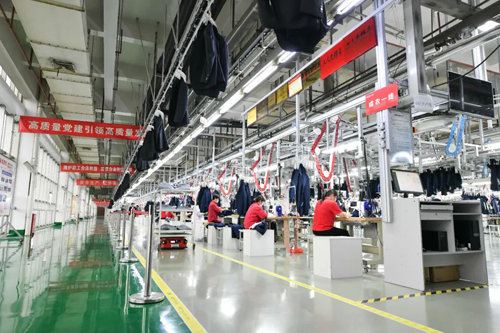 中国制造加速升级 向高端化智能化迈进