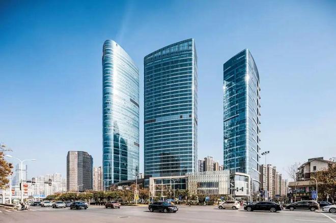 星空体育平台:2025年湖北各地GDP排名武汉221万亿创新高宜昌大幅领先襄阳(图3)