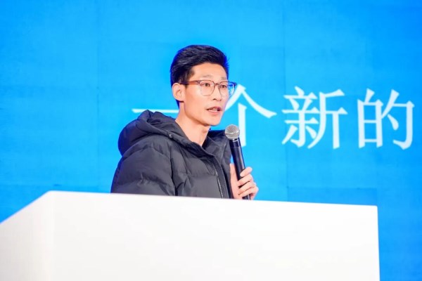 当AI“执针”:解码服装智造的“河南方案”(图4)