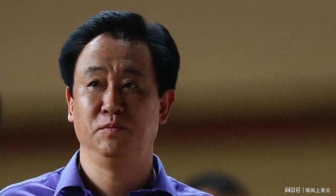 许家印在恒大王国里过足了官瘾、钱瘾、色瘾金蝉脱壳玩死了(图1)