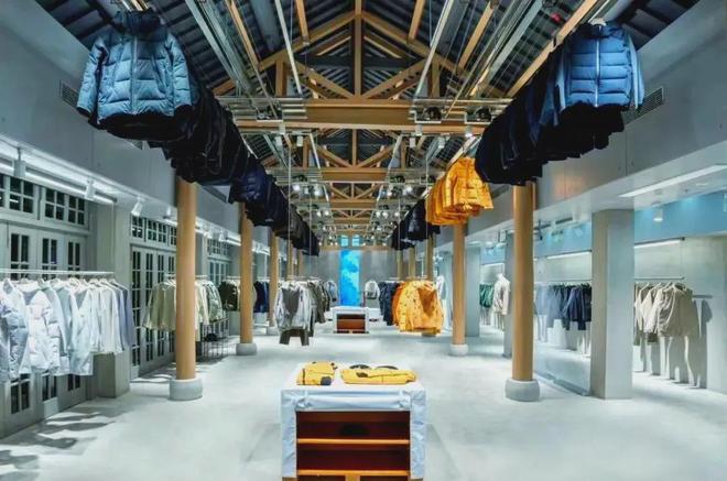 星空体育平台：东北人抢疯了！年销50亿的“三个箭头”竟是安踏的“日本牌”？(图3)