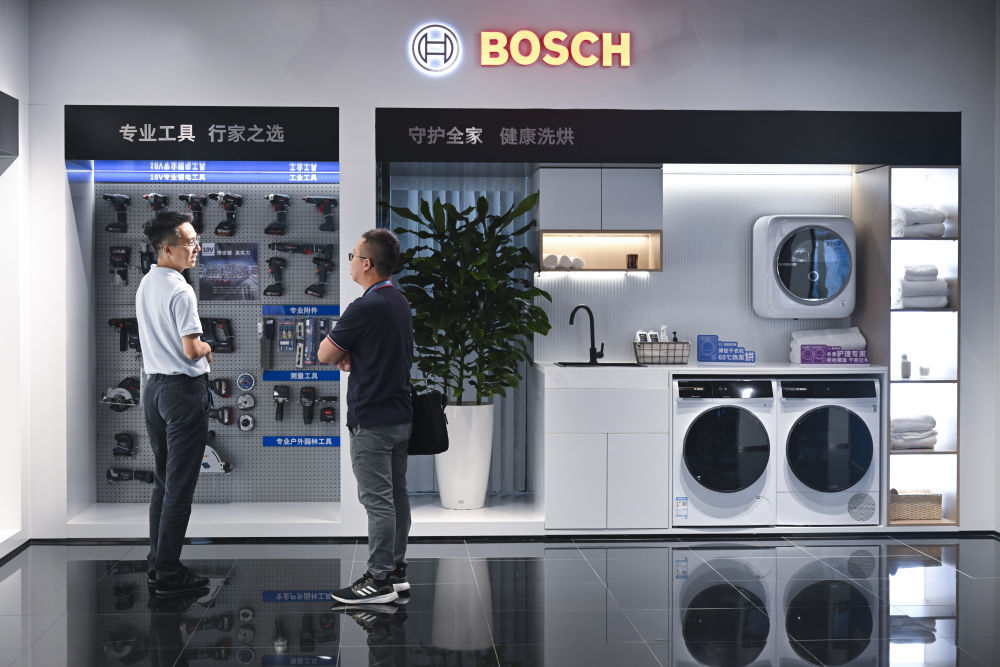 星空体育平台：镜观中国｜影像回眸“十四五”——全面深化改革 扩大高水平开放(图16)