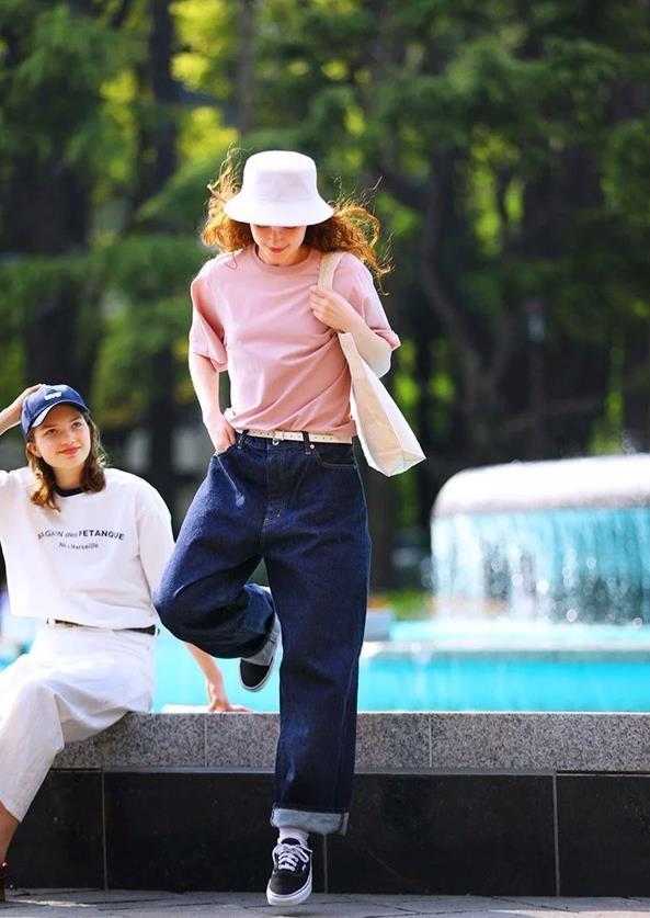 2024年流行趋势：越放松越时髦！(图4)