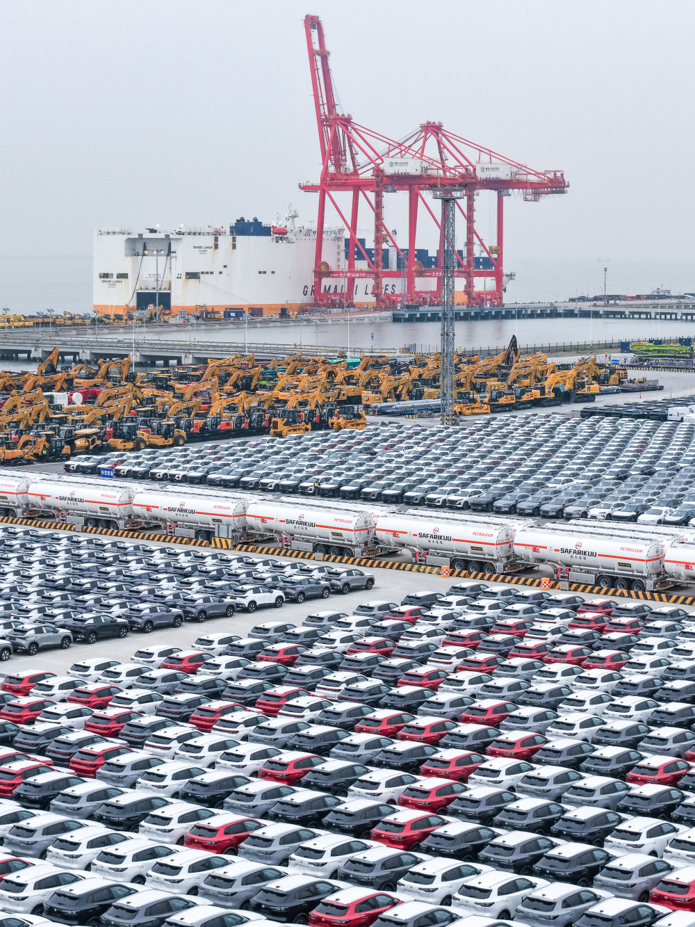 星空体育：转型升级加速激活发展动力新引擎(图1)