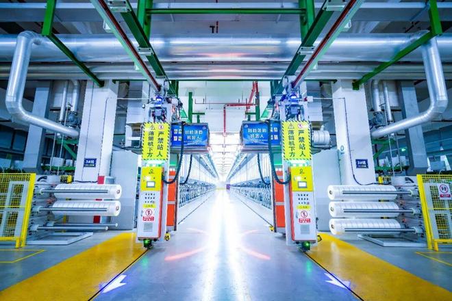 工业和信息化部划重点：300项标准+25个卓越品牌+AI赋能！(图1)
