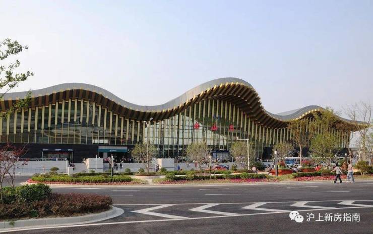 建发瑞湖官方营销中心售楼处_24小时预约热线建发瑞湖楼盘容积率绿化率最新报价户型图高清实拍周边配套详情(图12)