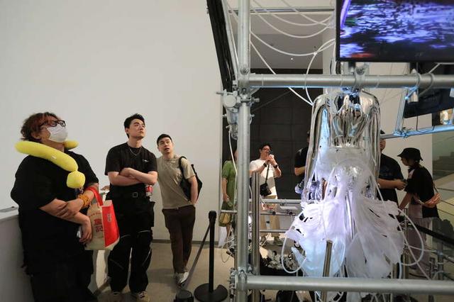 星空体育平台：现场AI时代服装行业何去何从？2024中国服装经济论坛透露这些信息