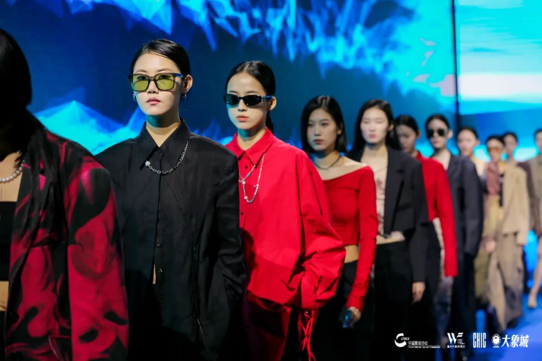 星空体育平台：中国（温州）男装节、温州国际服装节暨CHIC2023定制展（站）隆重启幕(图9)