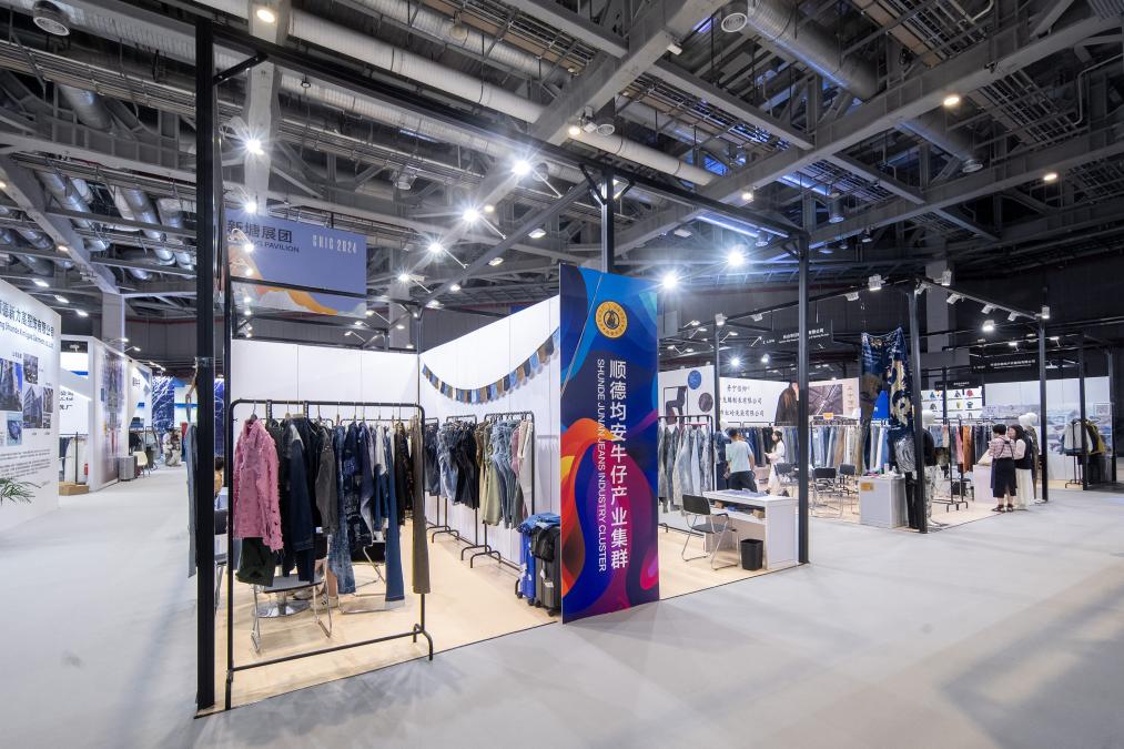 智慧衣櫥、環保時裝……從展會看服裝業向“新”力(图3)